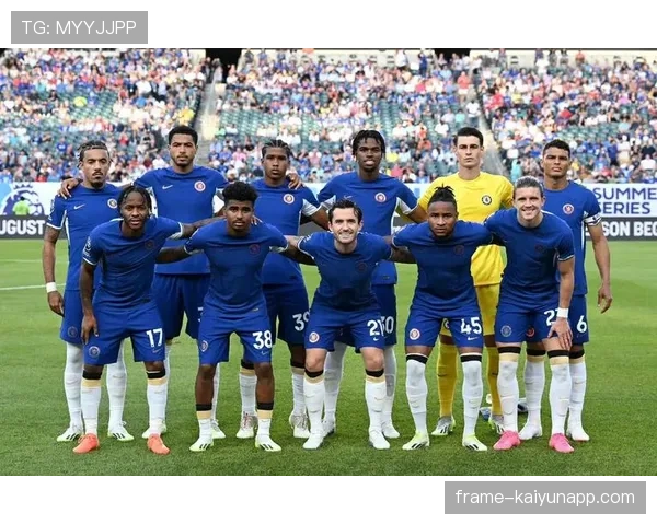 切尔西中场组织流畅，传控高效，切尔西八大神级中场